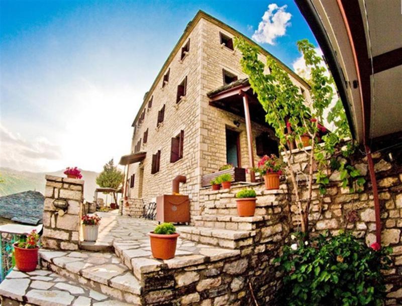 Αρχοντικό Βογιάρου Hotell Kalarítai Exteriör bild